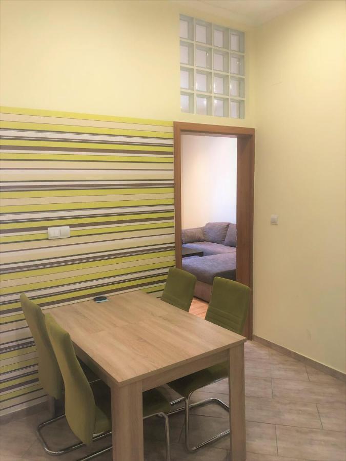 بودابست Corvin Square Apartment المظهر الخارجي الصورة